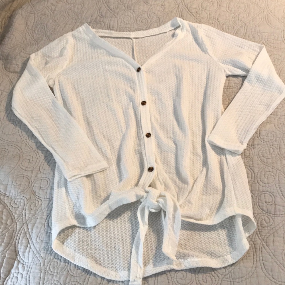NWOT White waffle knit front tie shirt.